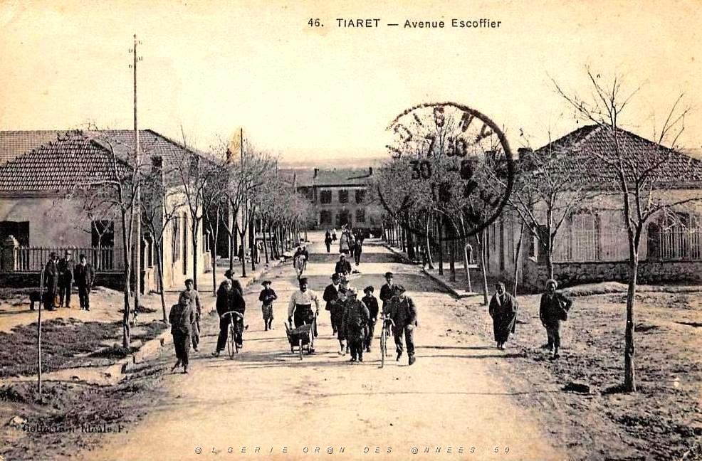 299- Tiaret - Avenue Escoffier.jpg
